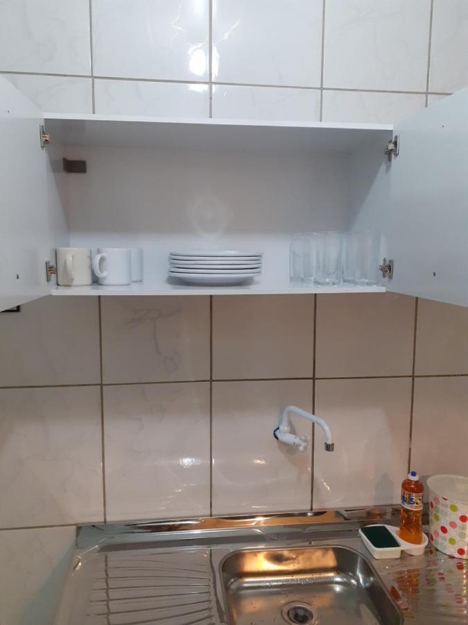 Апартаменты Apartamento Mobiliado Com Garagem Шапеко Экстерьер фото