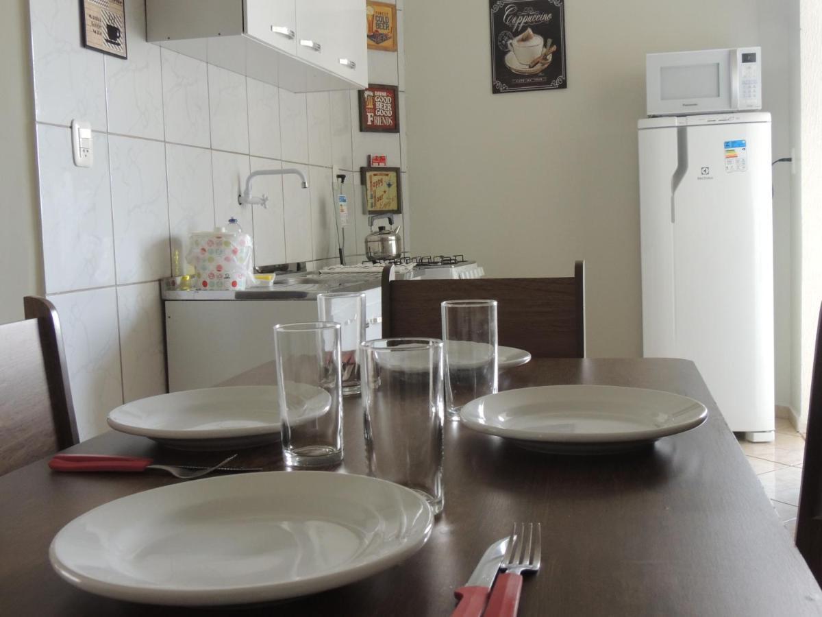 Апартаменты Apartamento Mobiliado Com Garagem Шапеко Экстерьер фото
